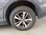 2017 RAV4 Thumbnail 25