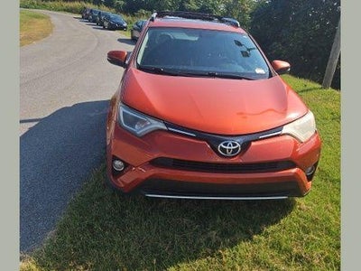 2016 Toyota RAV4 AWD XLE 4DR SUV