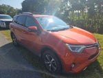 2016 RAV4 Thumbnail 2