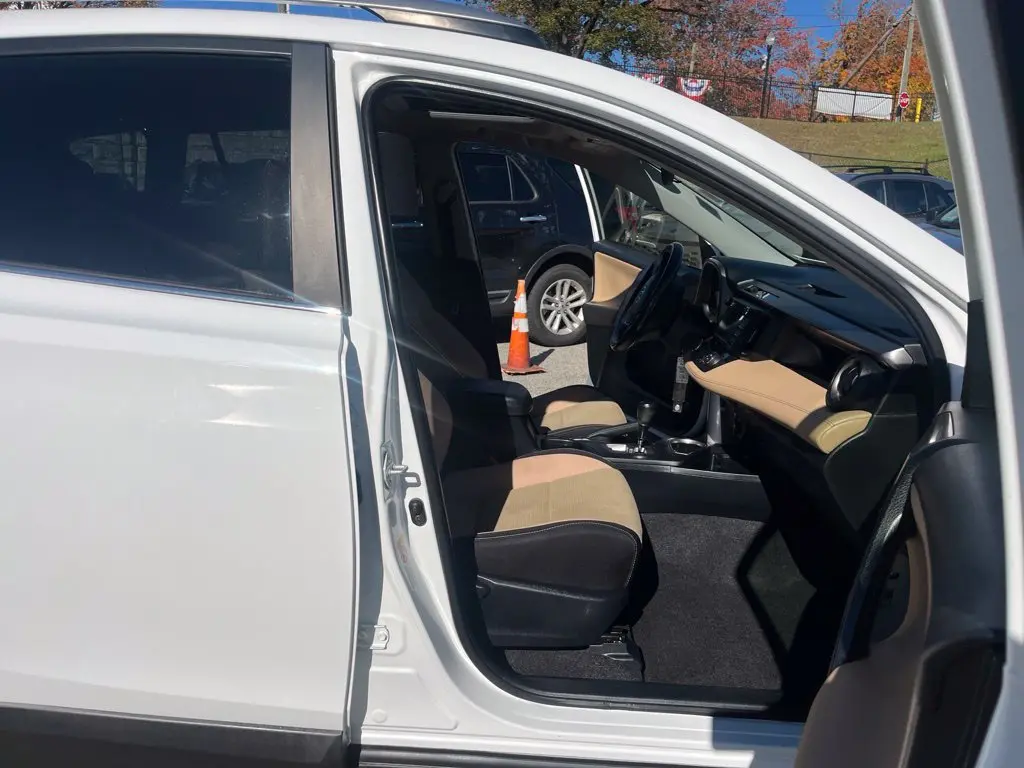 2017 Toyota RAV4 - $16,699