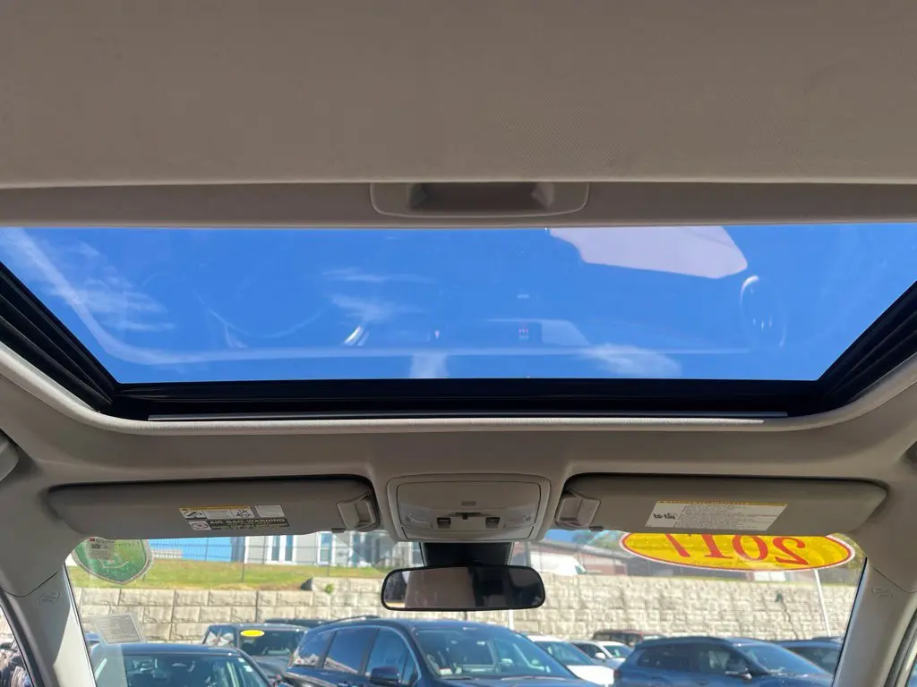 2017 Toyota RAV4 - $16,699