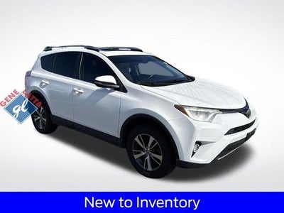 2018 Toyota RAV4 AWD XLE 4DR SUV