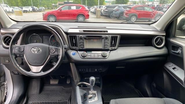 2018 Toyota RAV4 Hybrid XLE