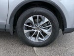 2018 RAV4 Hybrid Thumbnail 32