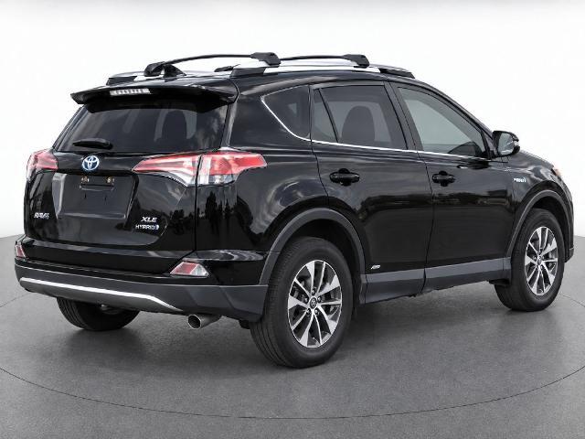 2018 Toyota RAV4 - $21,040