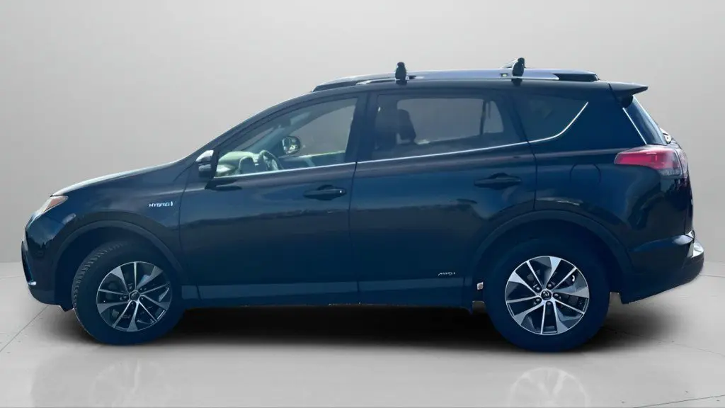 2016 Toyota RAV4 Hybrid XLE