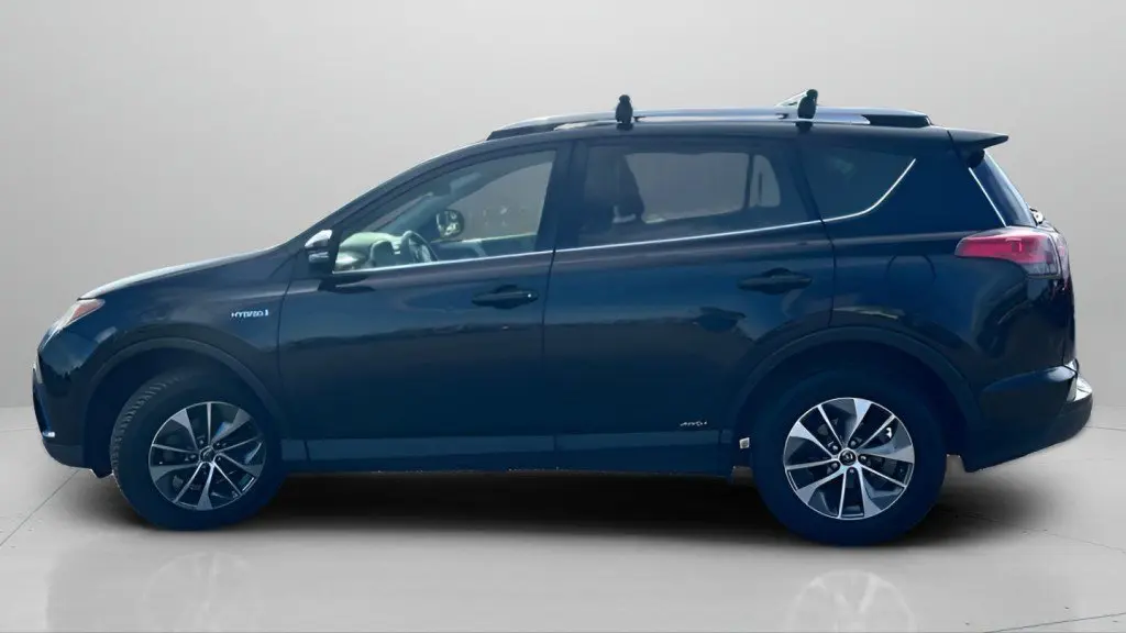 2016 Toyota RAV4 Hybrid XLE