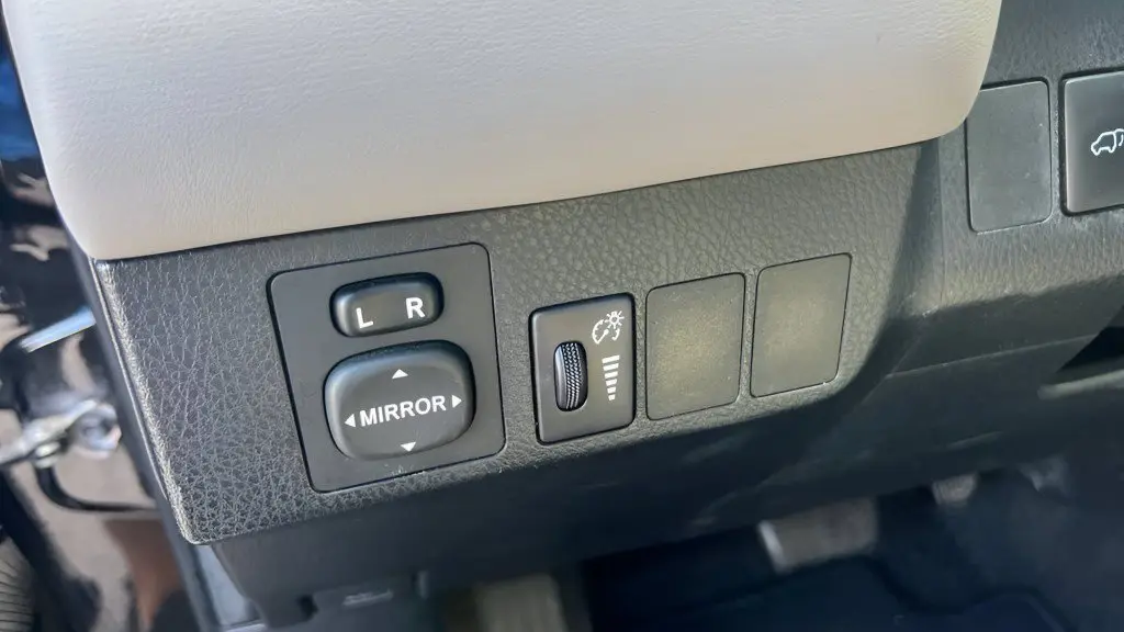 2016 Toyota RAV4 Hybrid XLE