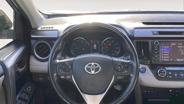 2018 Toyota RAV4 Hybrid XLE
