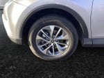 2018 RAV4 Hybrid Thumbnail 6