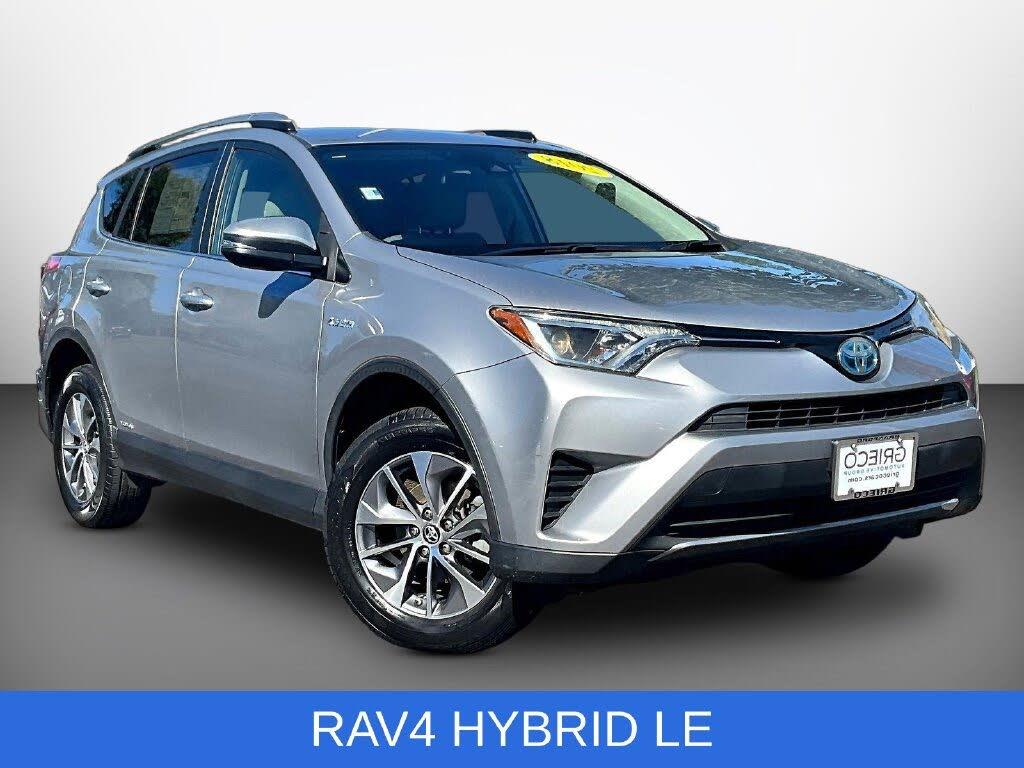 2018 Toyota RAV4 - $22,795