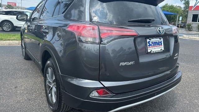 2016 Toyota RAV4 Hybrid XLE