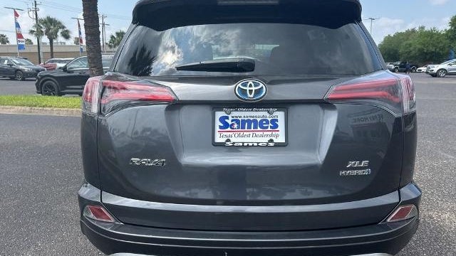 2016 Toyota RAV4 Hybrid XLE