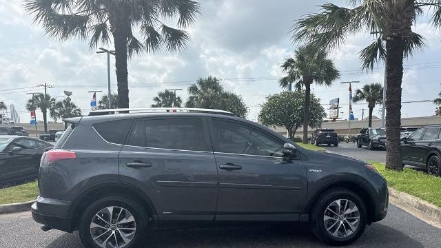 2016 Toyota RAV4 Hybrid XLE