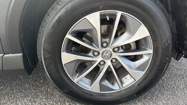 2016 Toyota RAV4 Hybrid XLE