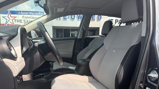 2016 Toyota RAV4 Hybrid XLE