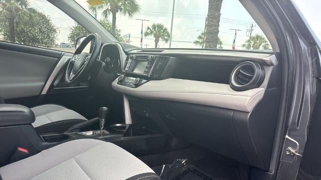 2016 Toyota RAV4 Hybrid XLE