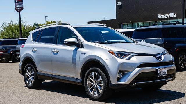 2016 Toyota RAV4 Hybrid XLE
