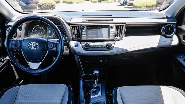 2016 Toyota RAV4 Hybrid XLE