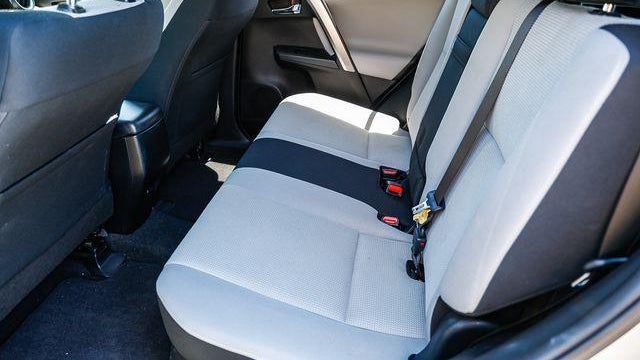 2016 Toyota RAV4 Hybrid XLE