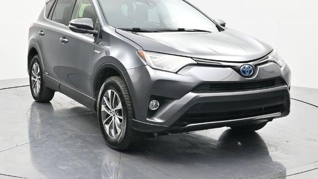 2017 Toyota RAV4 Hybrid LE Plus