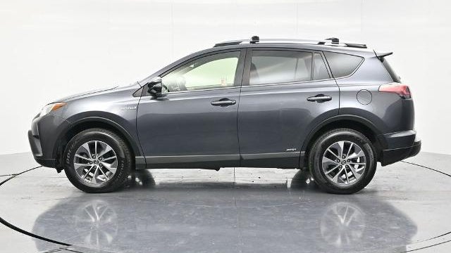 2017 Toyota RAV4 Hybrid LE Plus