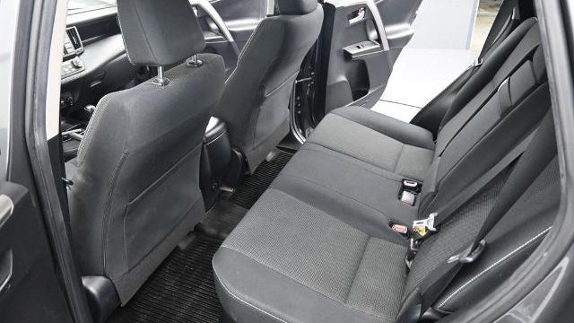 2017 Toyota RAV4 Hybrid LE Plus