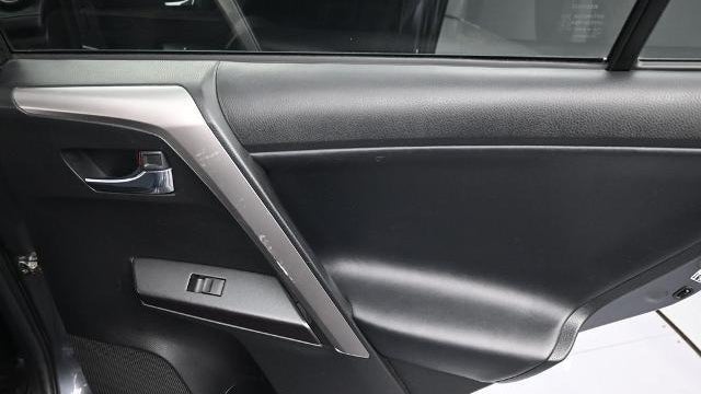 2017 Toyota RAV4 Hybrid LE Plus