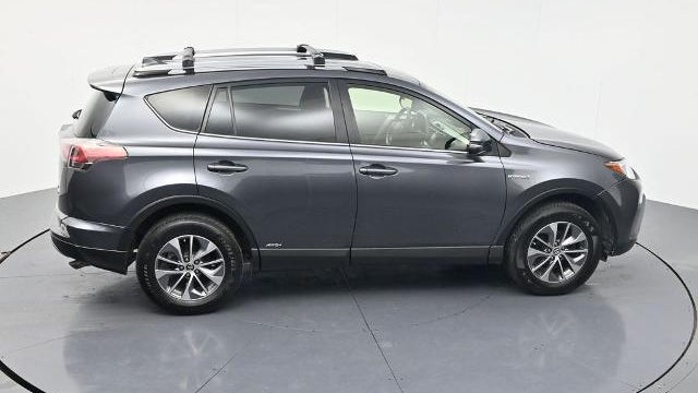 2017 Toyota RAV4 Hybrid LE Plus