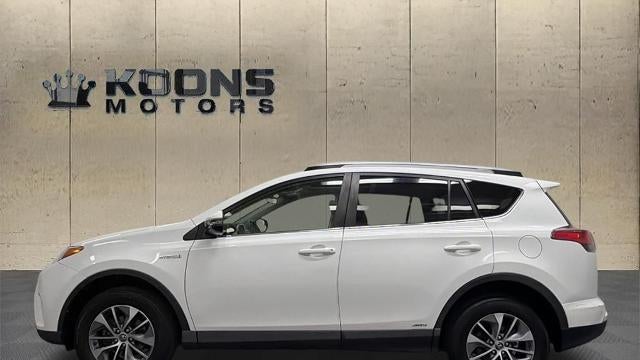 2018 Toyota RAV4 Hybrid XLE
