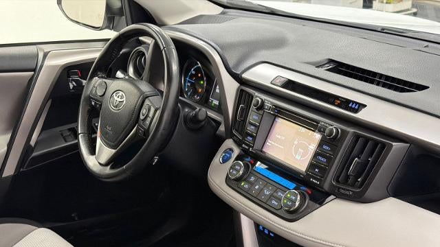 2018 Toyota RAV4 Hybrid XLE