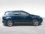 2018 RAV4 Hybrid Thumbnail 8