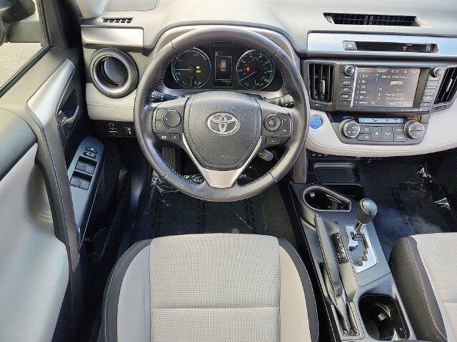 2016 Toyota RAV4 - $17,744