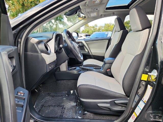 2016 Toyota RAV4 - $17,744