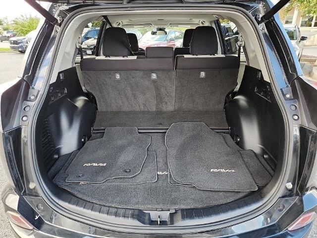 2016 Toyota RAV4 - $17,744