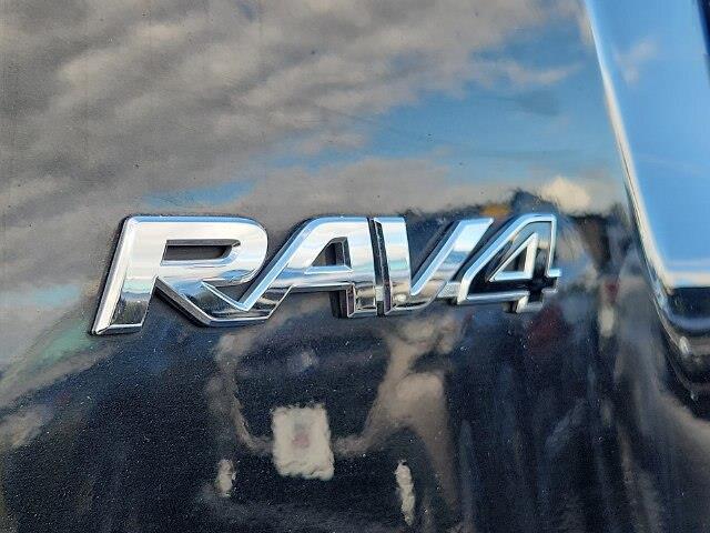2016 Toyota RAV4 - $17,744