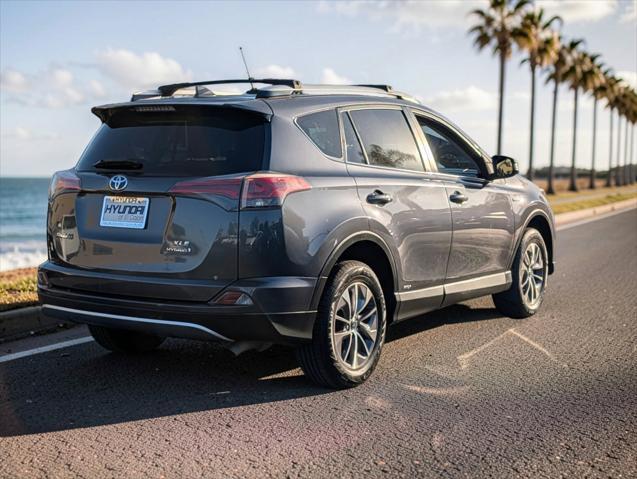 2016 Toyota RAV4 - $19,998