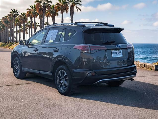 2016 Toyota RAV4 - $19,998