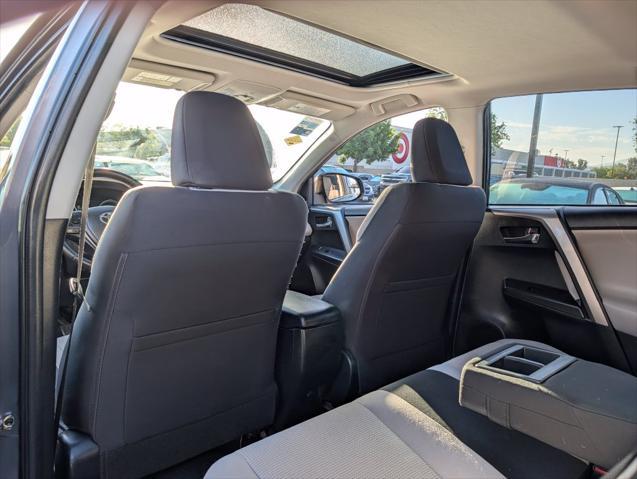 2016 Toyota RAV4 - $19,998