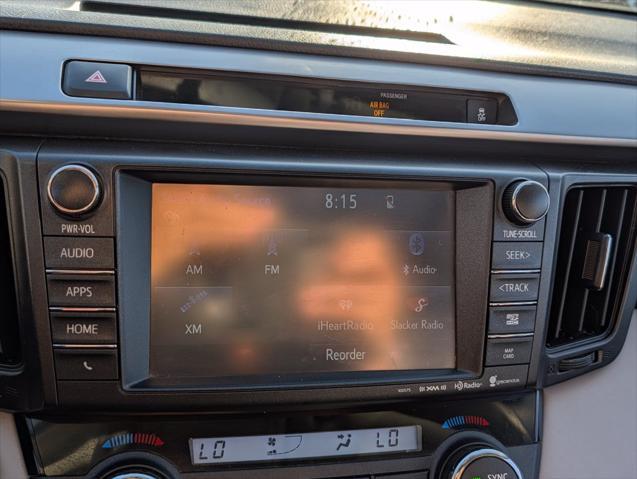 2016 Toyota RAV4 - $19,998