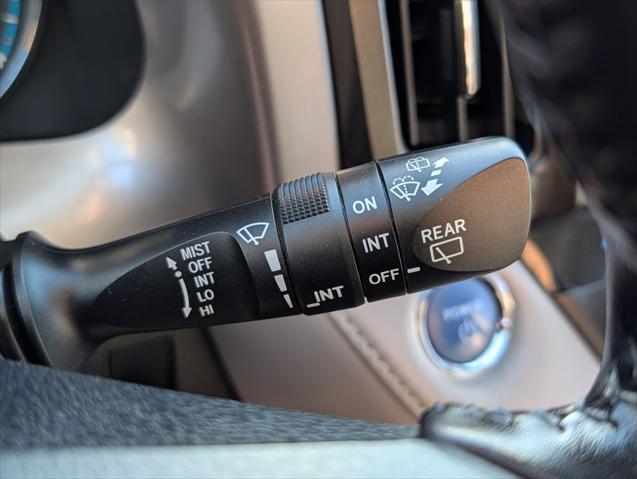 2016 Toyota RAV4 - $19,998