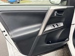 2017 RAV4 Hybrid Thumbnail 27