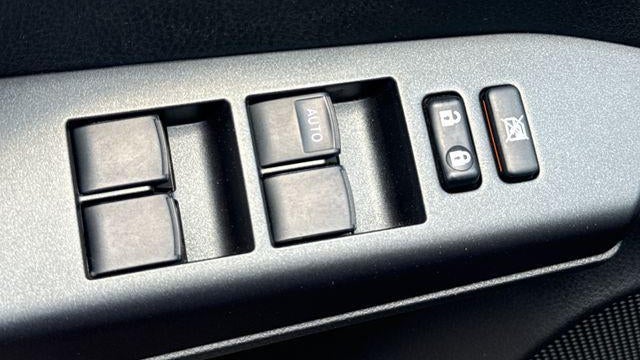 2017 Toyota RAV4 Hybrid XLE