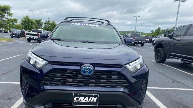 2022 Toyota RAV4 Hybrid XLE