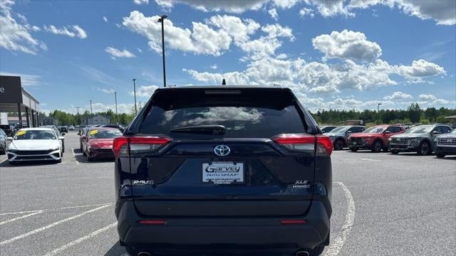 2023 Toyota RAV4 Hybrid XLE