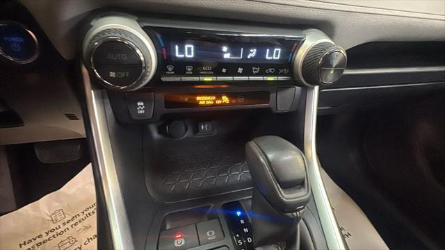 2019 Toyota RAV4 Hybrid XLE