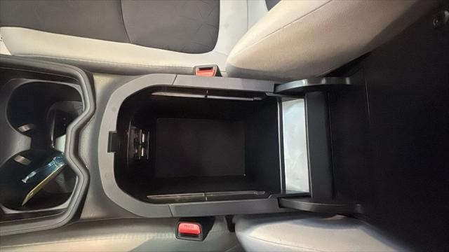 2019 Toyota RAV4 Hybrid XLE