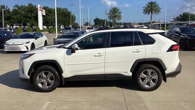 2024 Toyota RAV4 Hybrid XLE