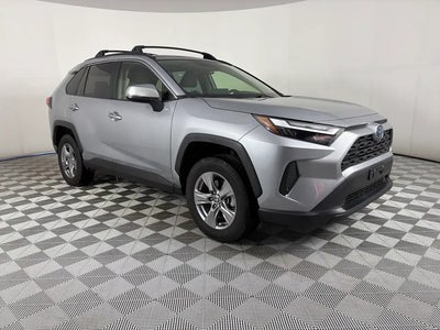 2022 Toyota RAV4 Hybrid AWD XLE 4DR SUV
