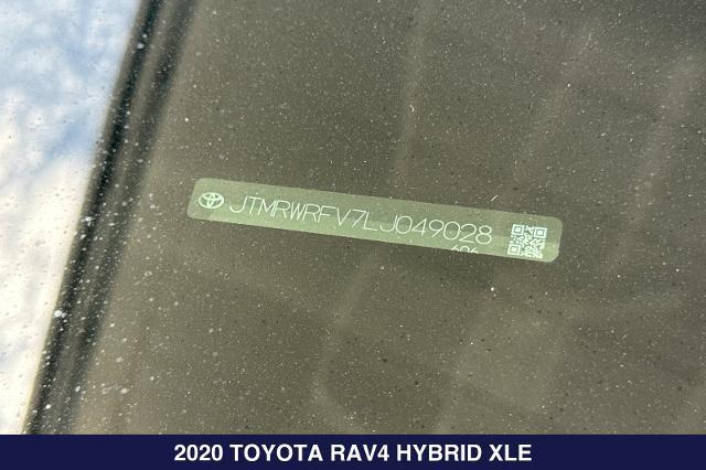 2020 Toyota RAV4 Hybrid XLE — photo 1 of 11